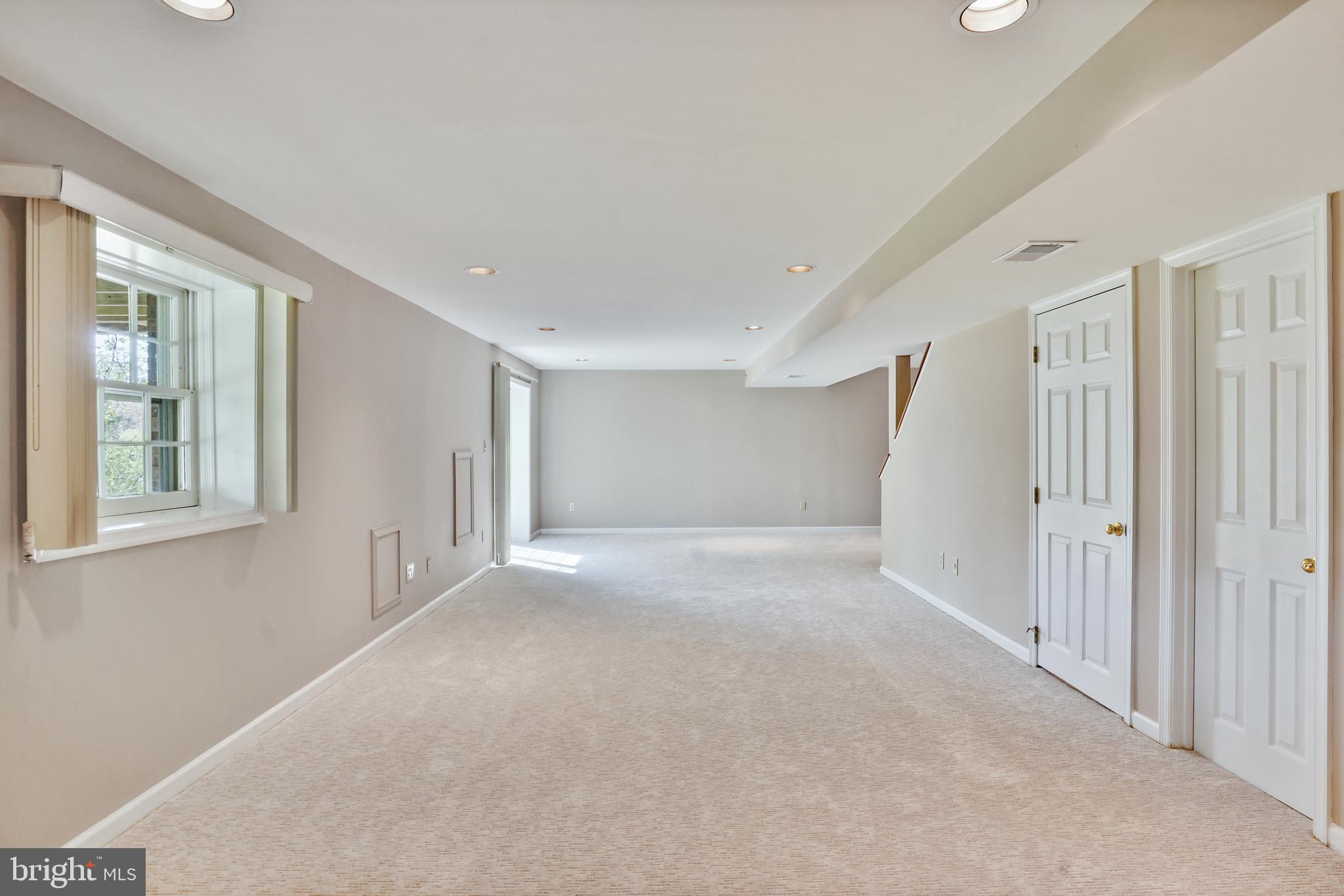 POTOMAC CHASE - Residential