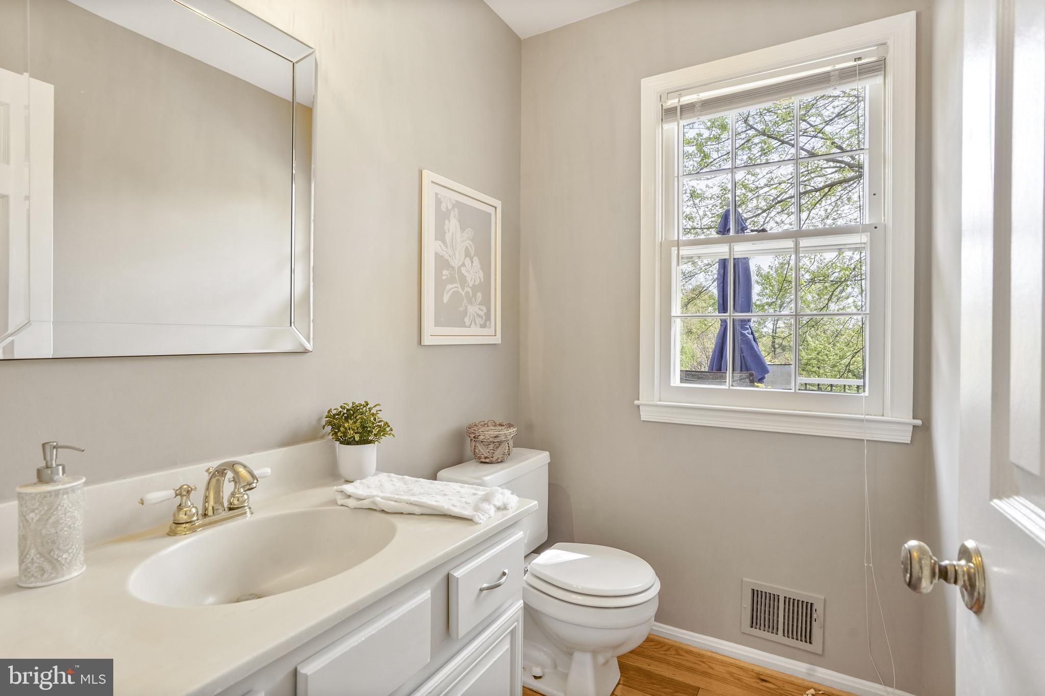 POTOMAC CHASE - Residential