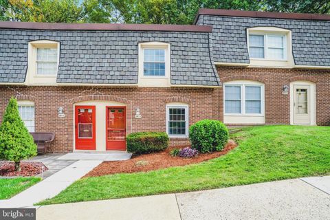 5925 MINUTEMEN ROAD 248 SPRINGFIELD VA 22152
