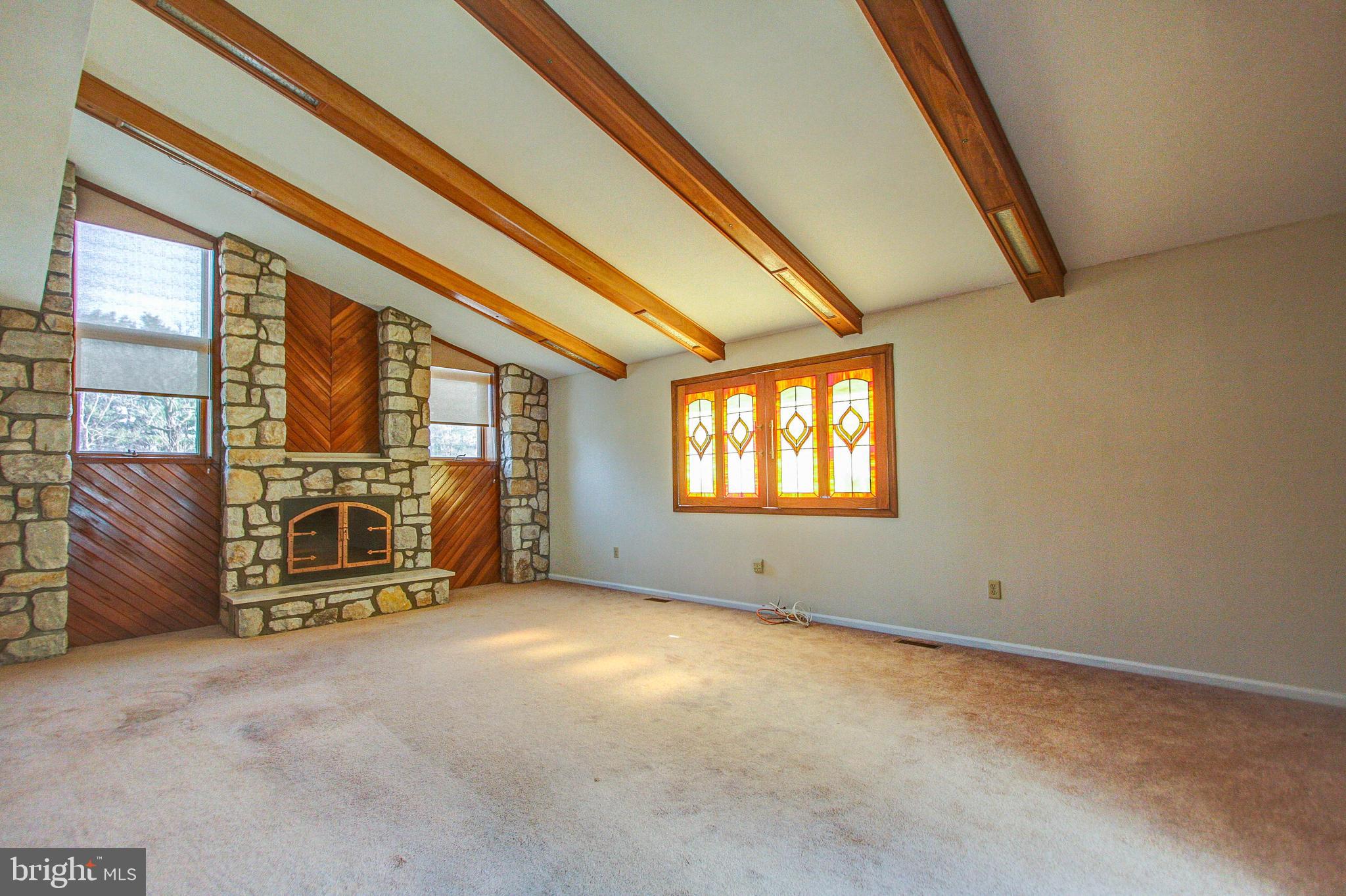 HUNTINGDON VALLEY - Residential
