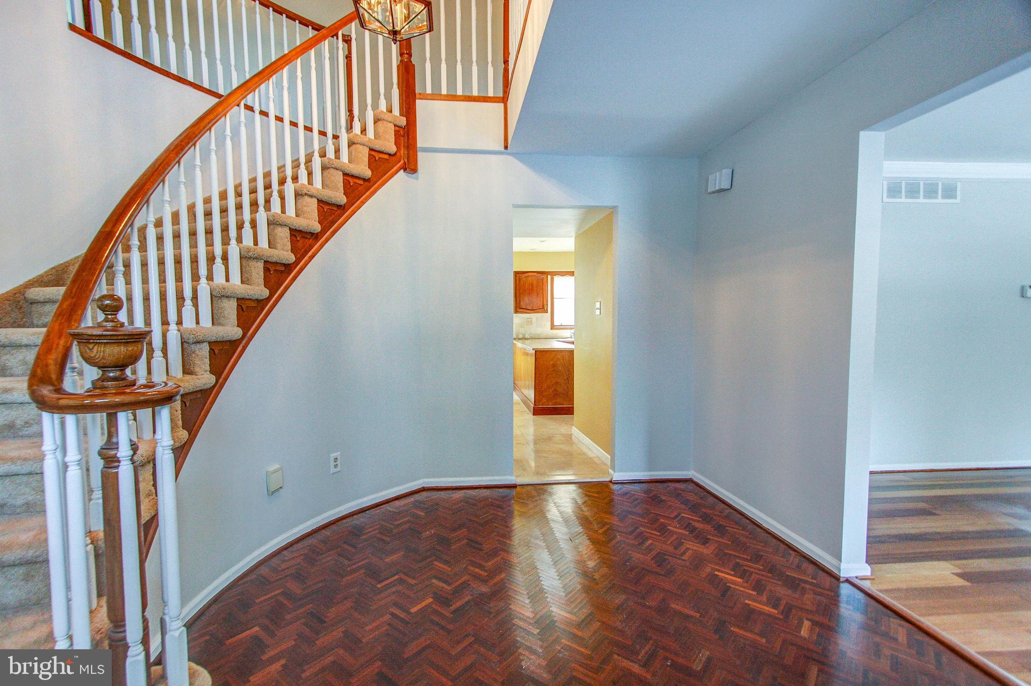 HUNTINGDON VALLEY - Residential