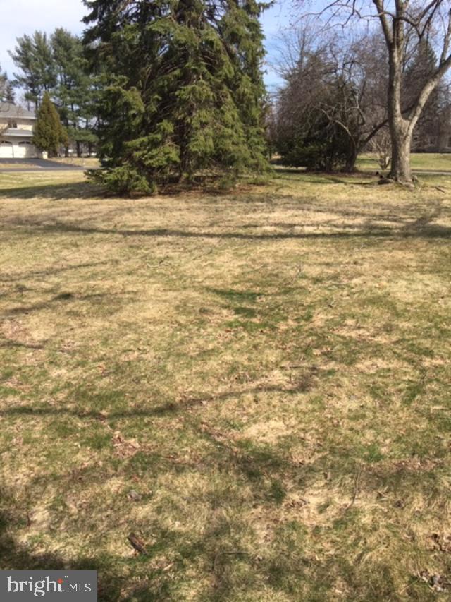HUNTINGDON VALLEY - Residential