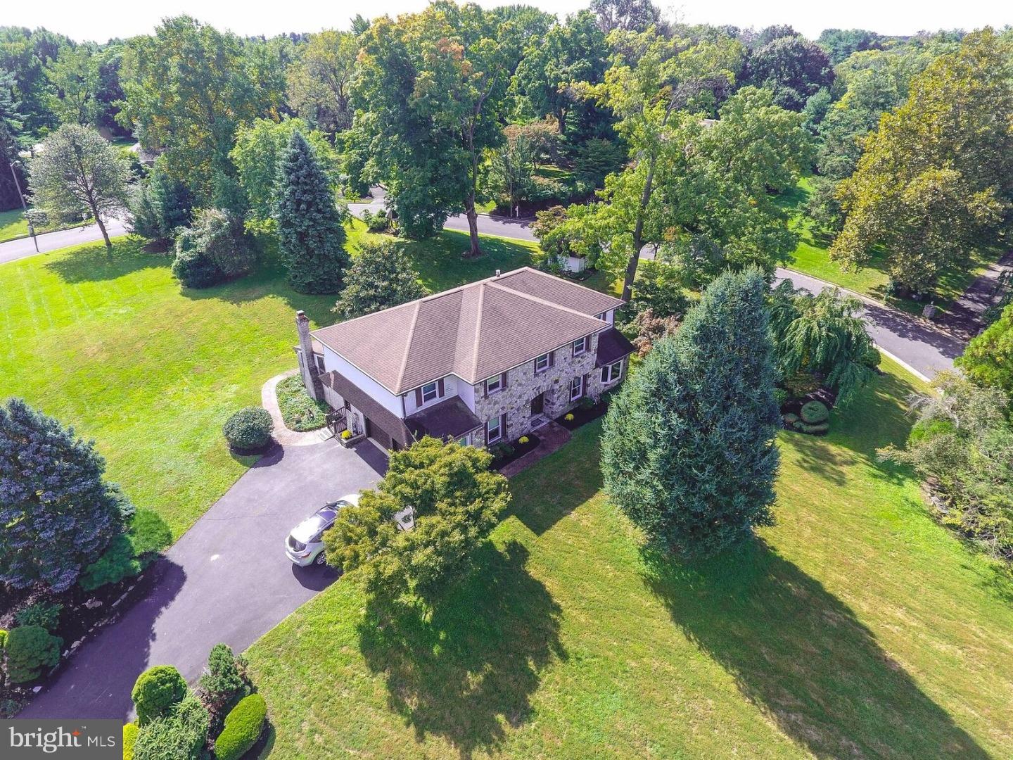 HUNTINGDON VALLEY - Residential