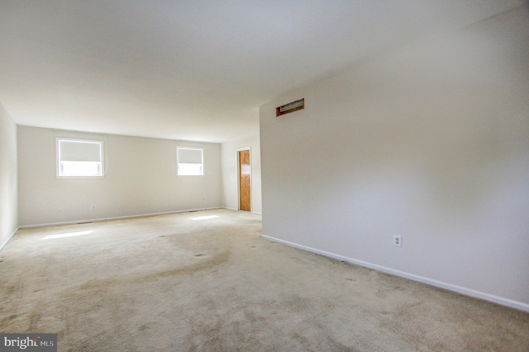 HUNTINGDON VALLEY - Residential