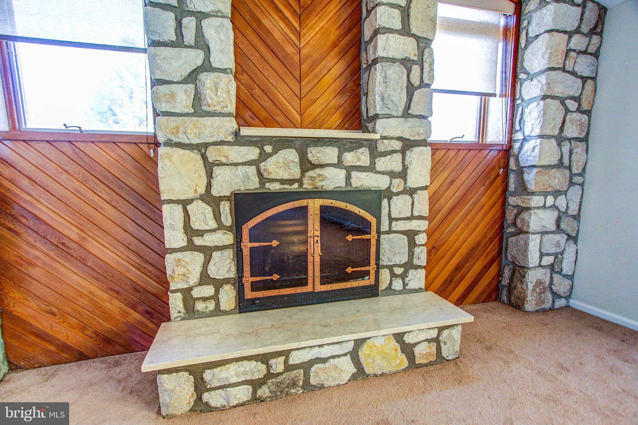 HUNTINGDON VALLEY - Residential