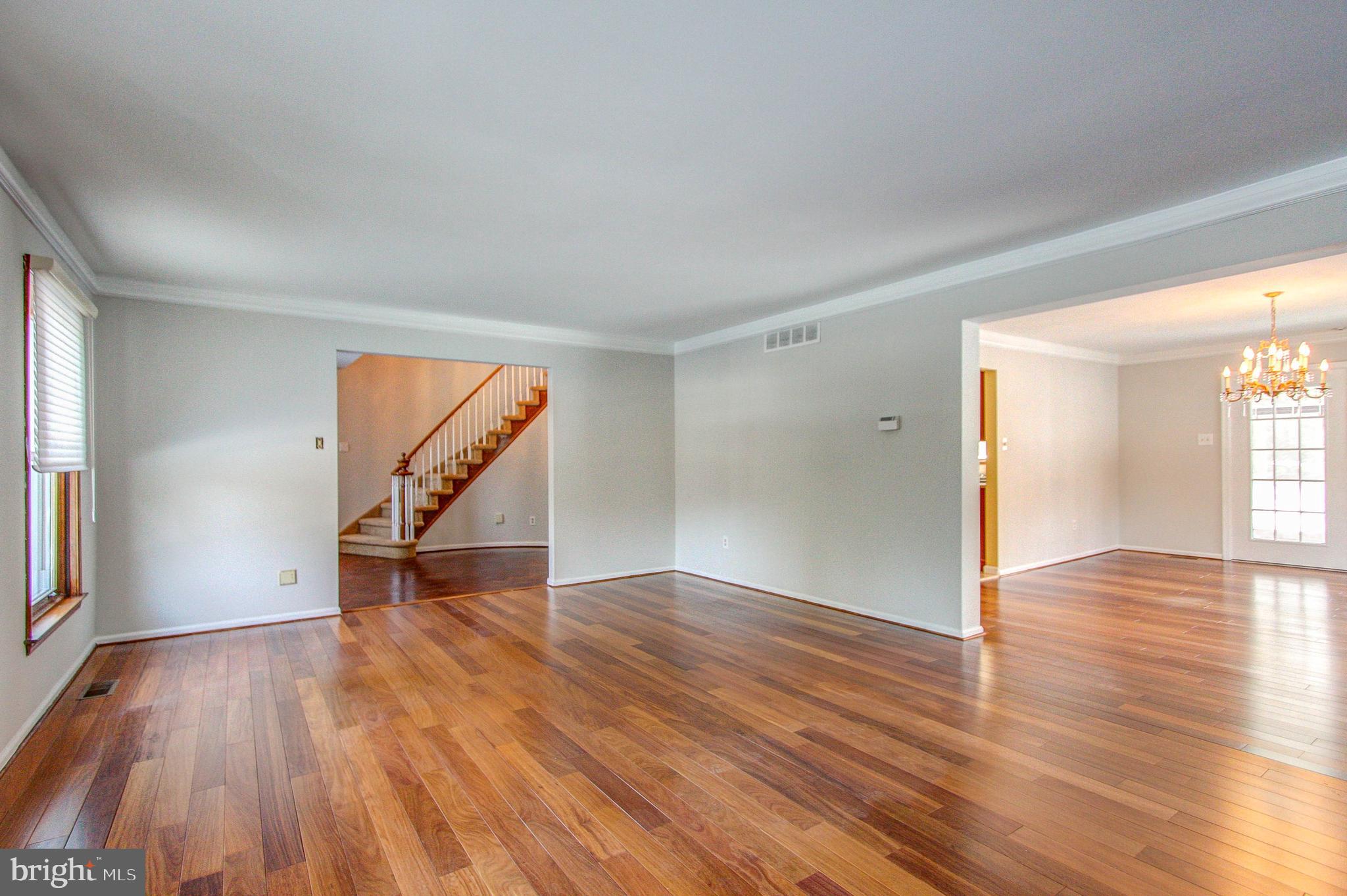 HUNTINGDON VALLEY - Residential