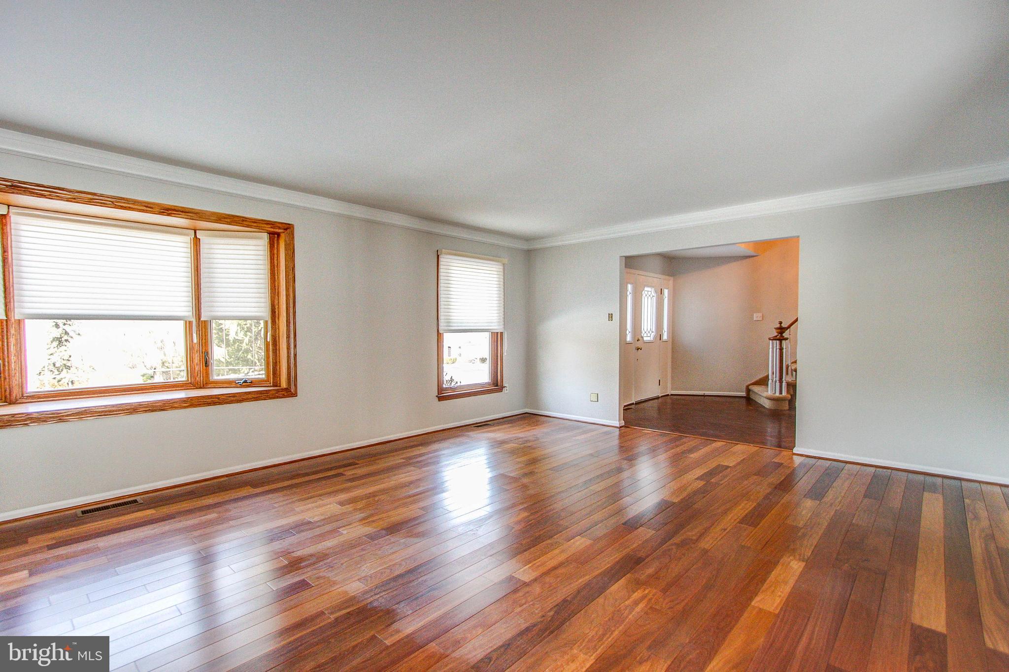 HUNTINGDON VALLEY - Residential