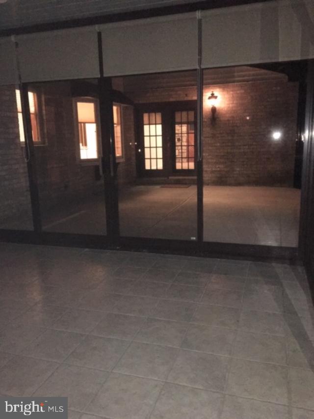 HUNTINGDON VALLEY - Residential