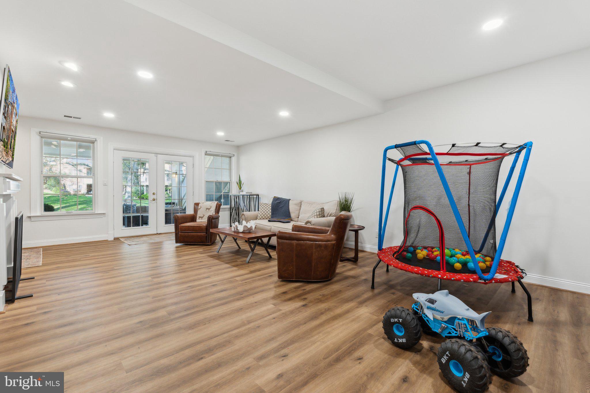 AVENEL - Residential