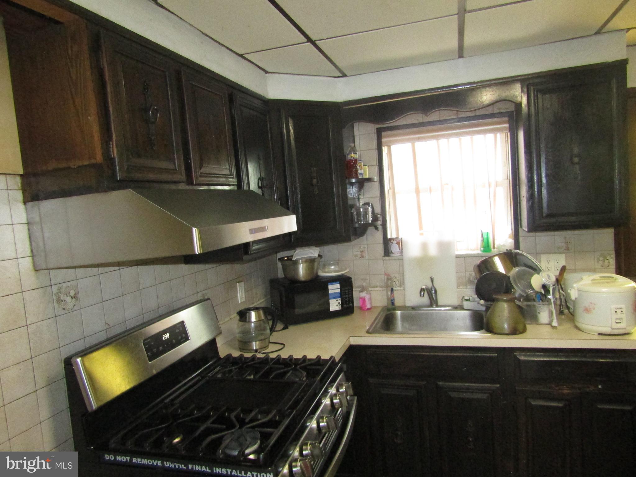 LOWER MOYAMENSING - Residential