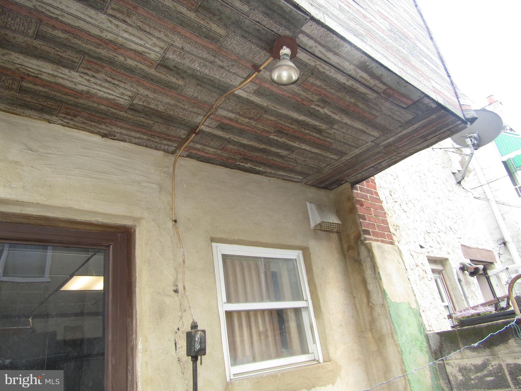 LOWER MOYAMENSING - Residential