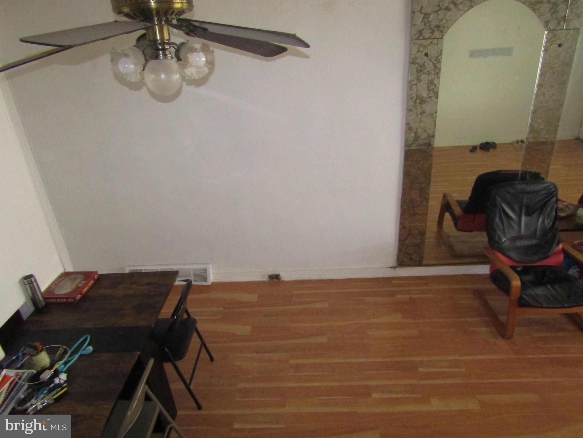 LOWER MOYAMENSING - Residential