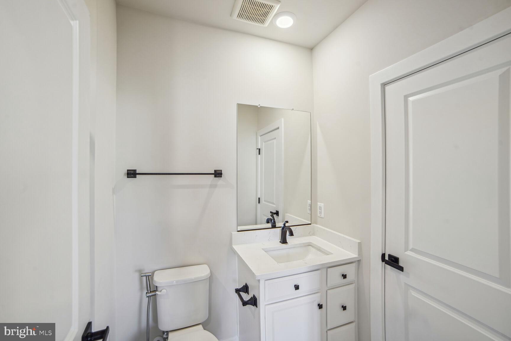 CEDAR CREEK - Residential