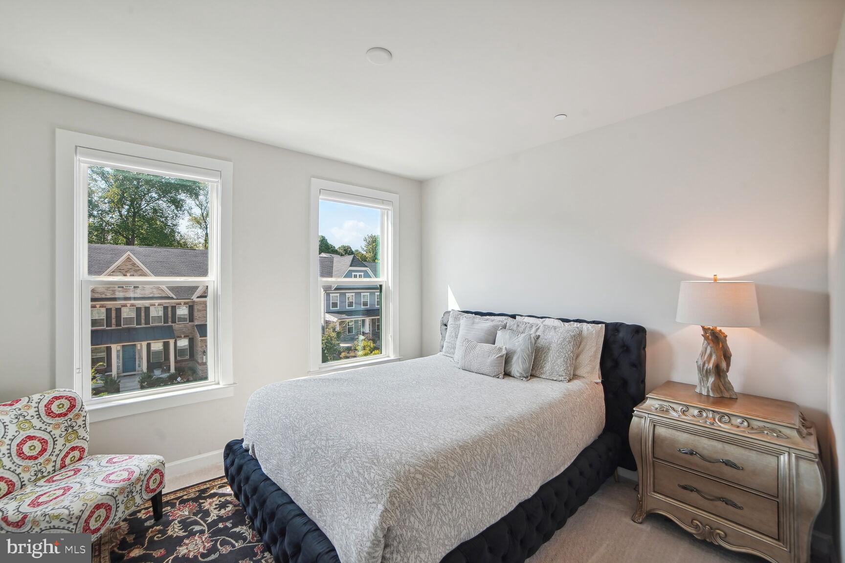 CEDAR CREEK - Residential