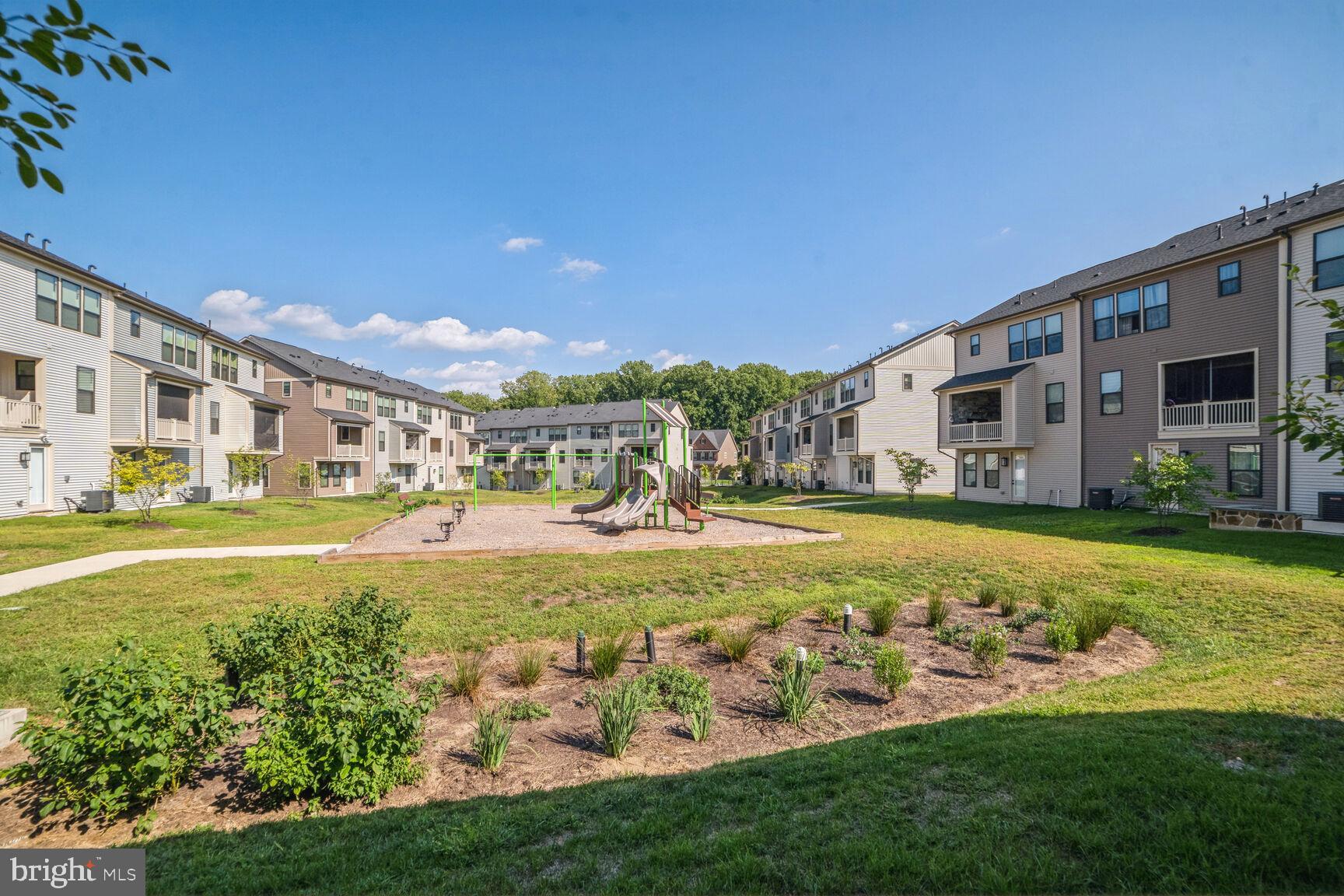 CEDAR CREEK - Residential