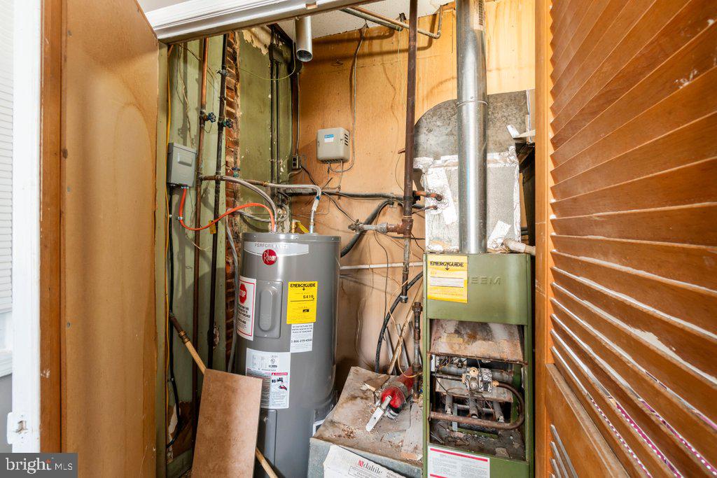 CHARLES VILLAGE - Commercial Sale