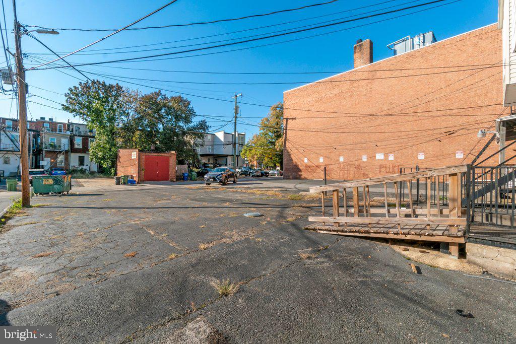 CHARLES VILLAGE - Commercial Sale