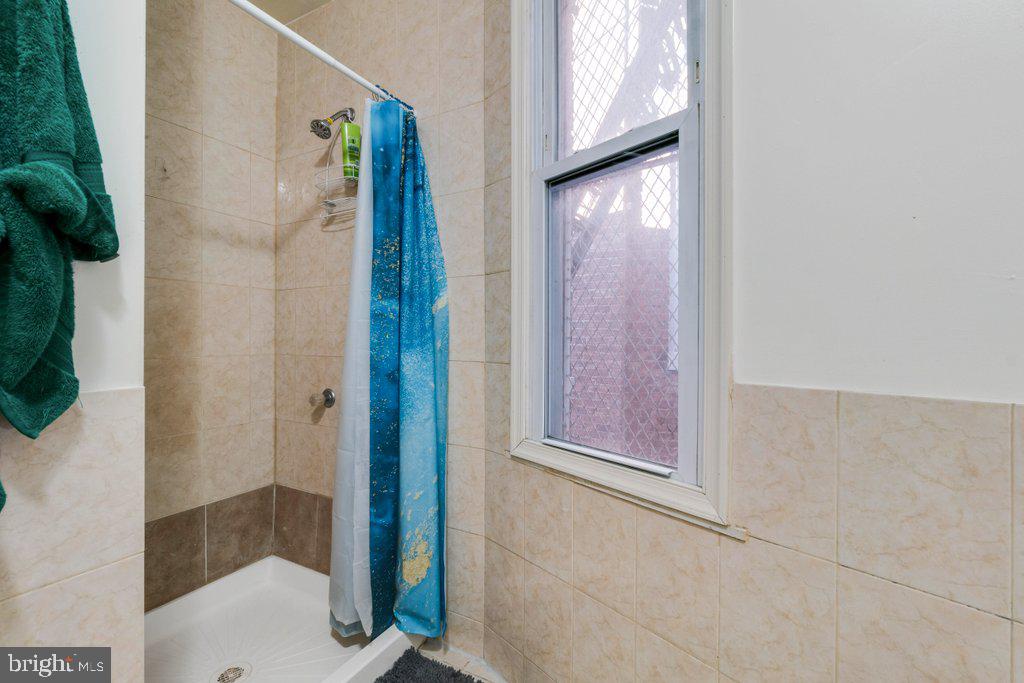 CHARLES VILLAGE - Commercial Sale