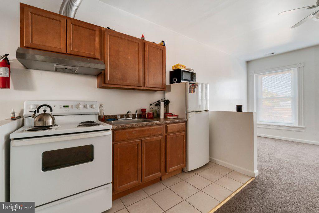 CHARLES VILLAGE - Commercial Sale