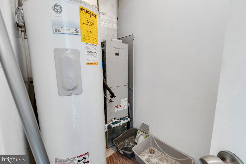 CHARLES VILLAGE - Commercial Sale