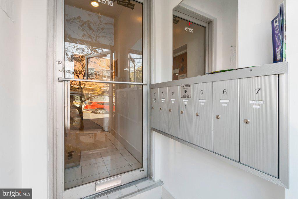 CHARLES VILLAGE - Commercial Sale