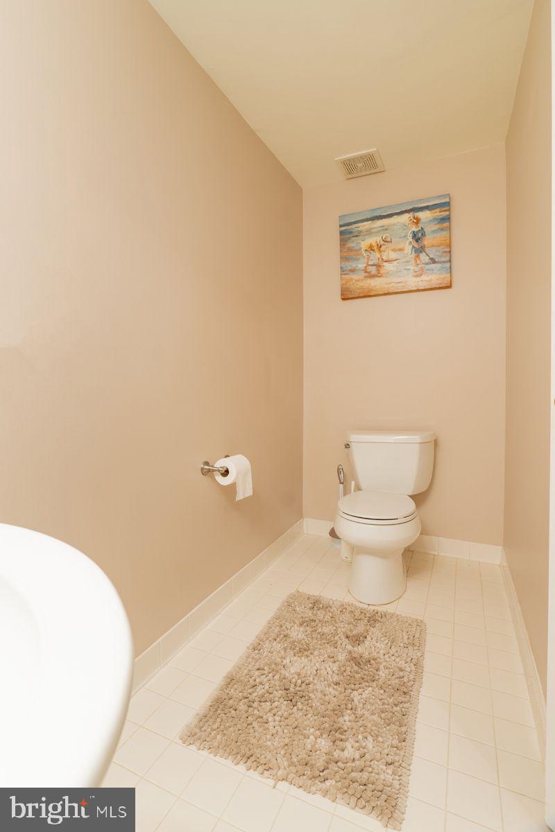 SOUTH RIDING - Residential Lease