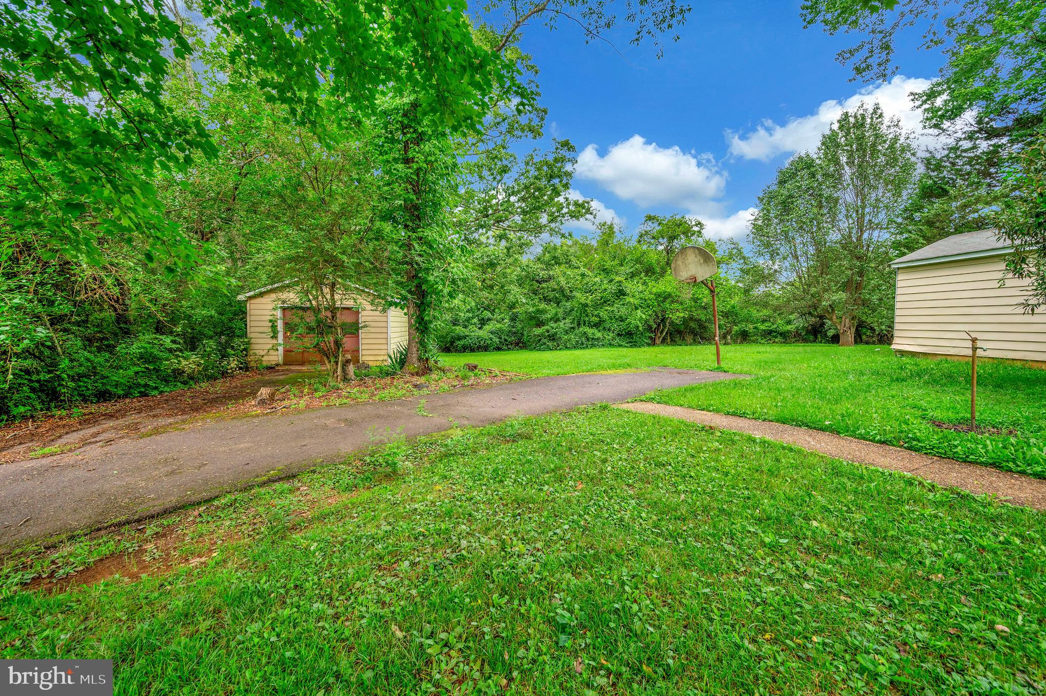 RIXEYVILLE LAKES - Residential