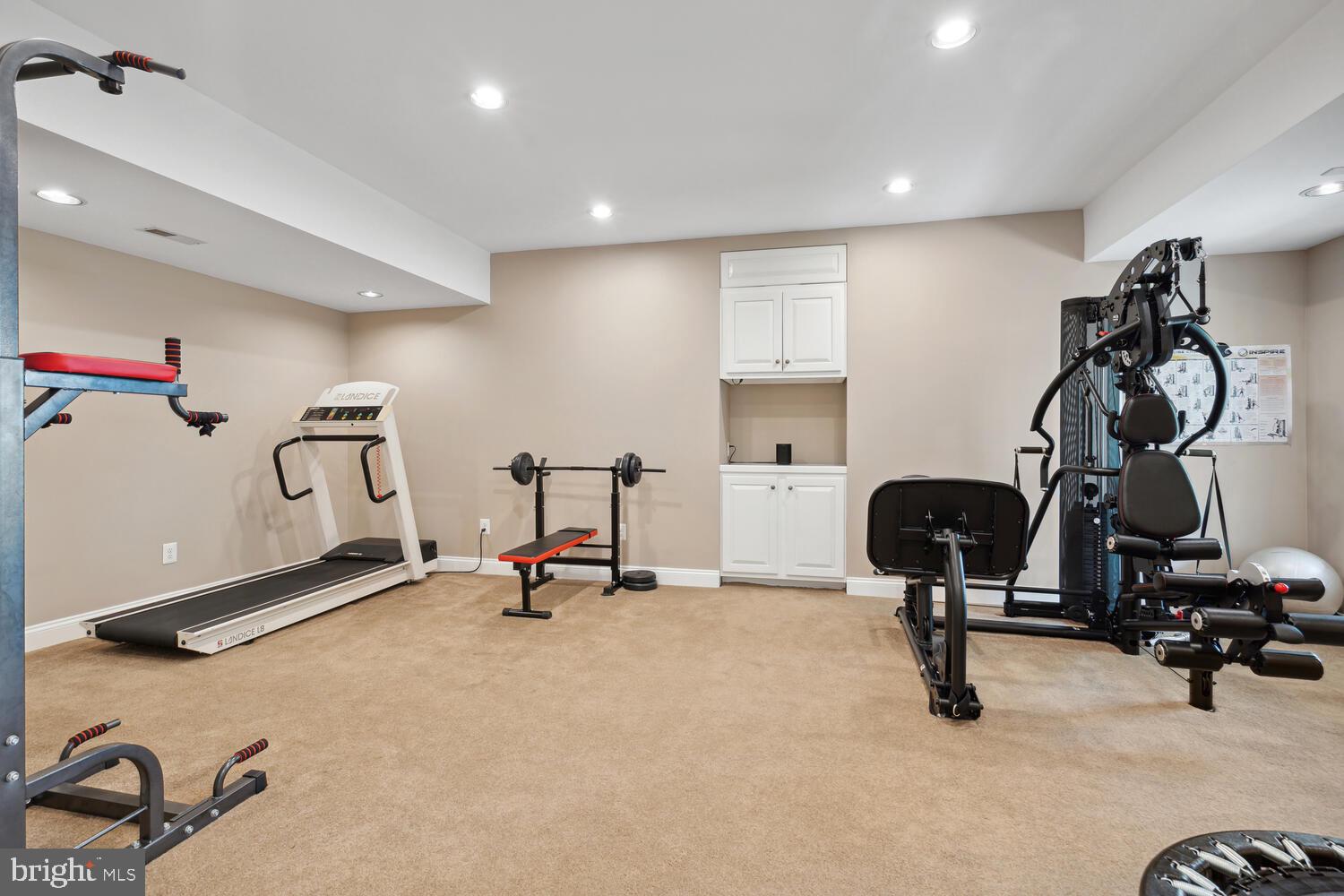 PINEY GLEN VILLAGE - Residential