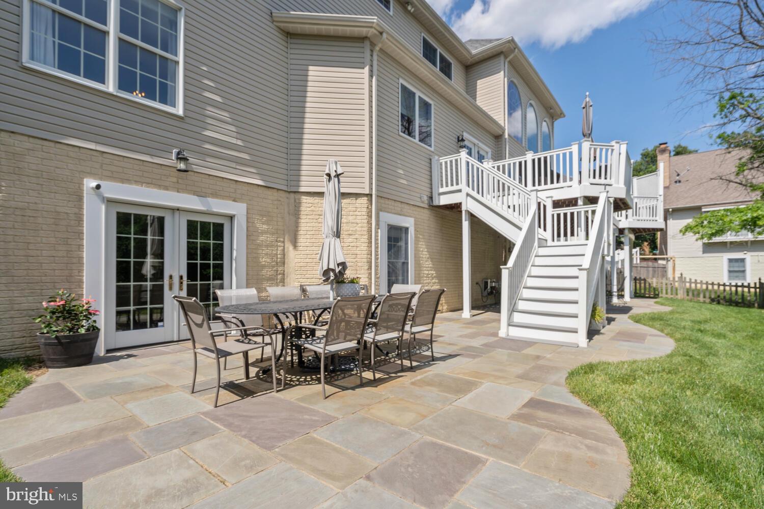 PINEY GLEN VILLAGE - Residential