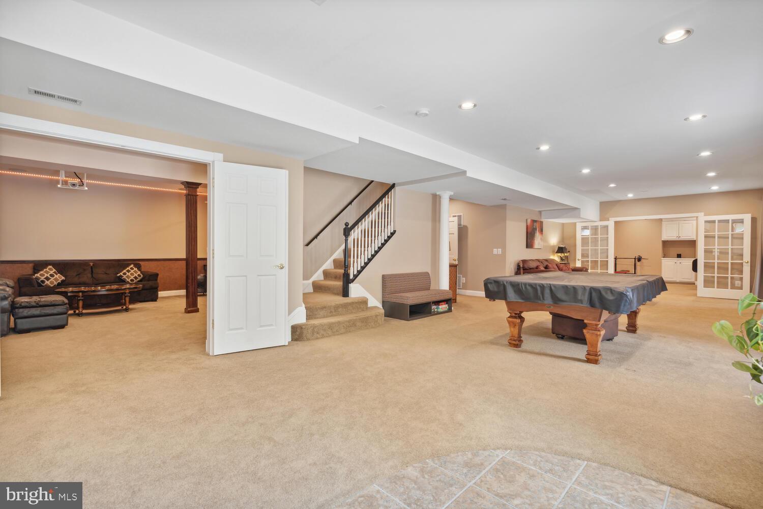 PINEY GLEN VILLAGE - Residential