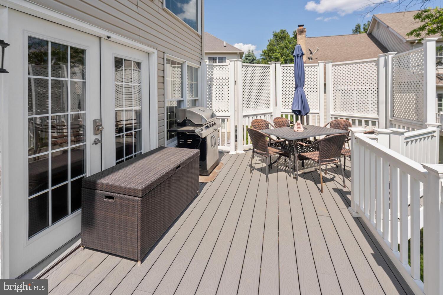 PINEY GLEN VILLAGE - Residential