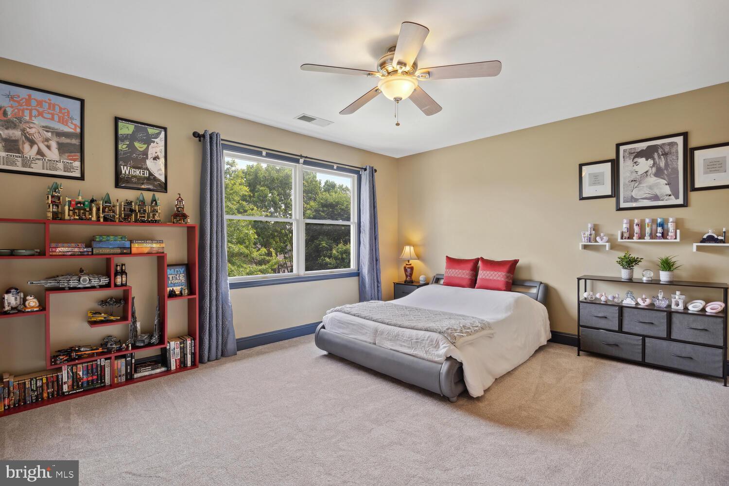 PINEY GLEN VILLAGE - Residential