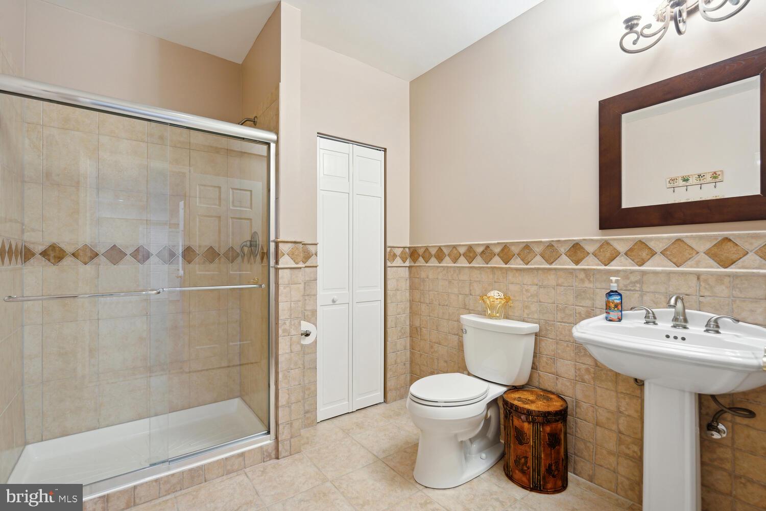 PINEY GLEN VILLAGE - Residential