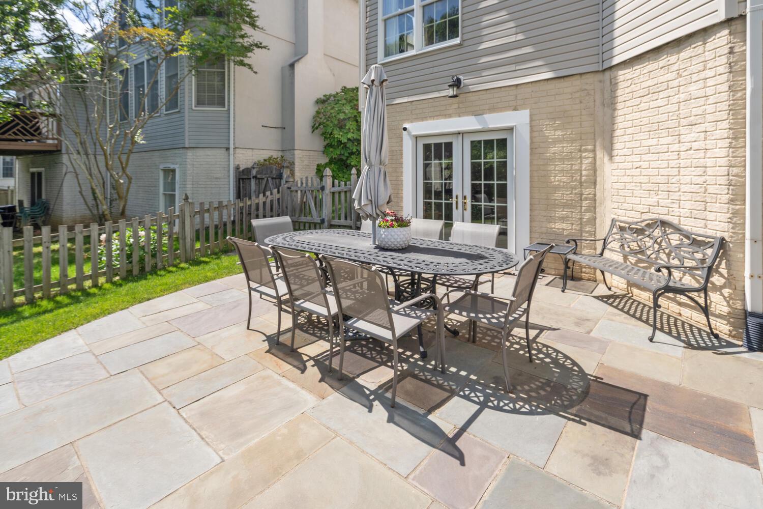 PINEY GLEN VILLAGE - Residential