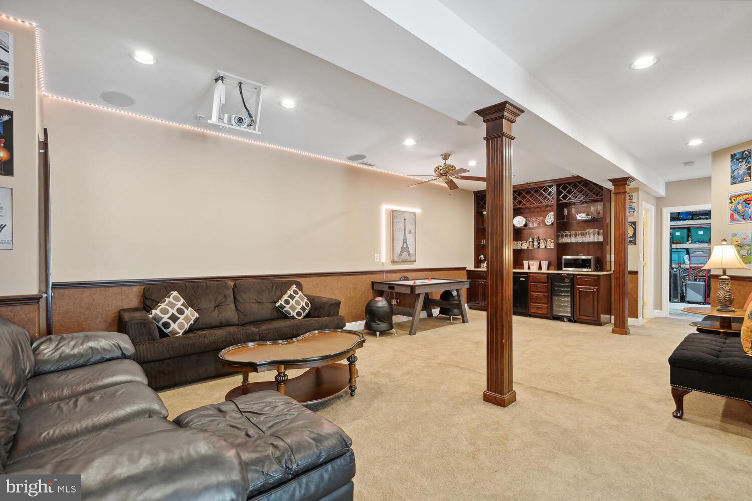 PINEY GLEN VILLAGE - Residential