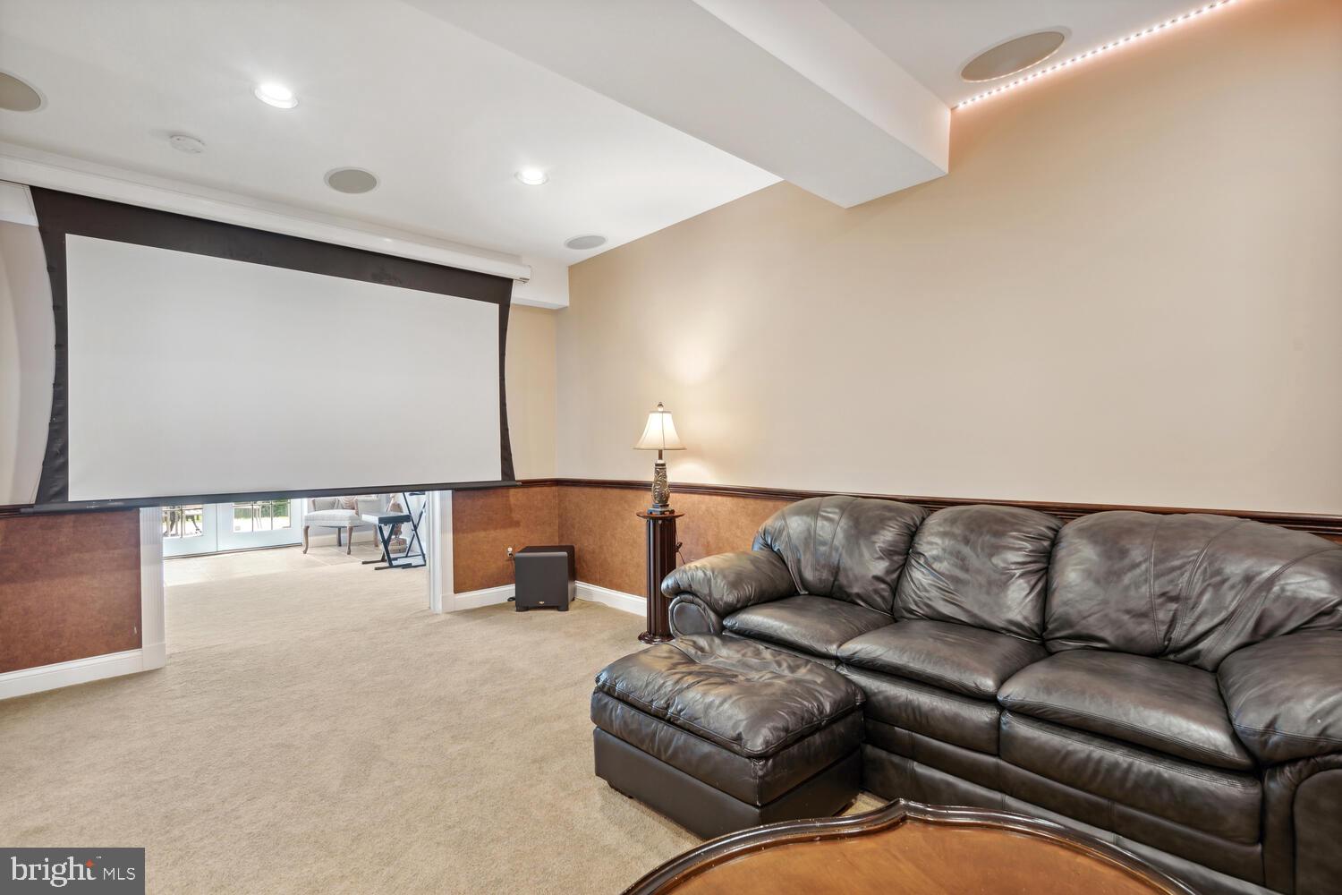 PINEY GLEN VILLAGE - Residential