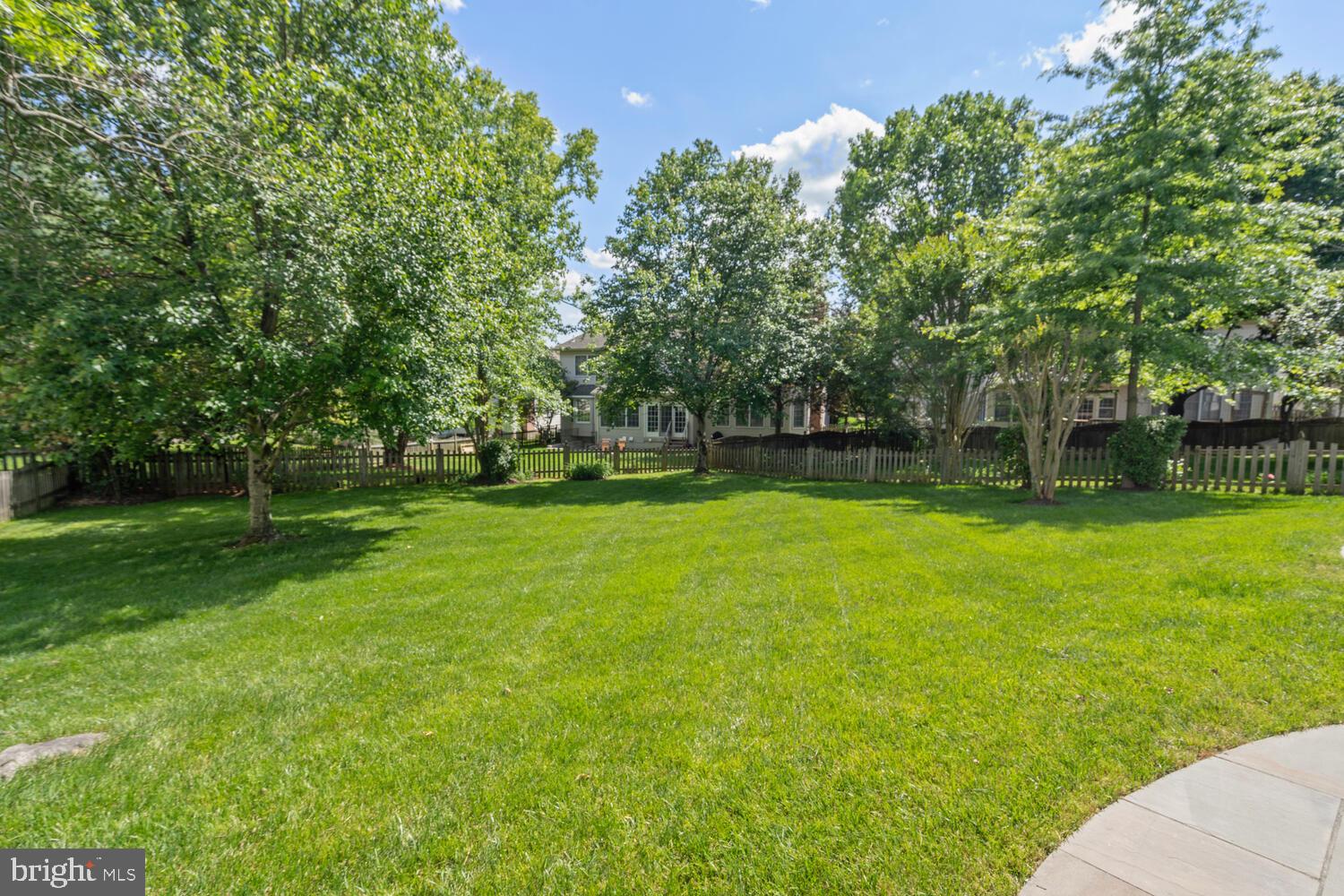 PINEY GLEN VILLAGE - Residential