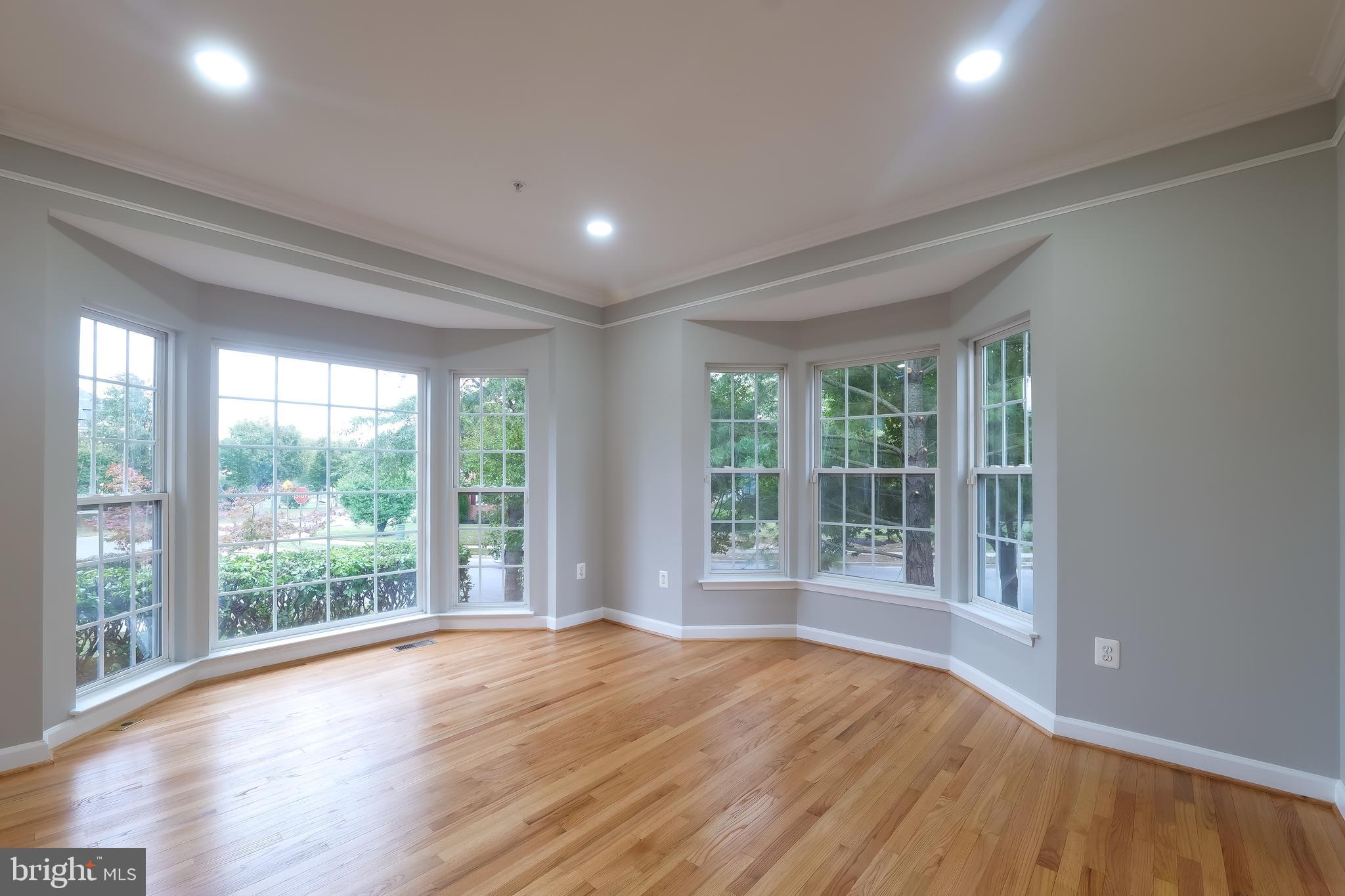 THE VILLAGES AT WELLINGTON - Residential Lease