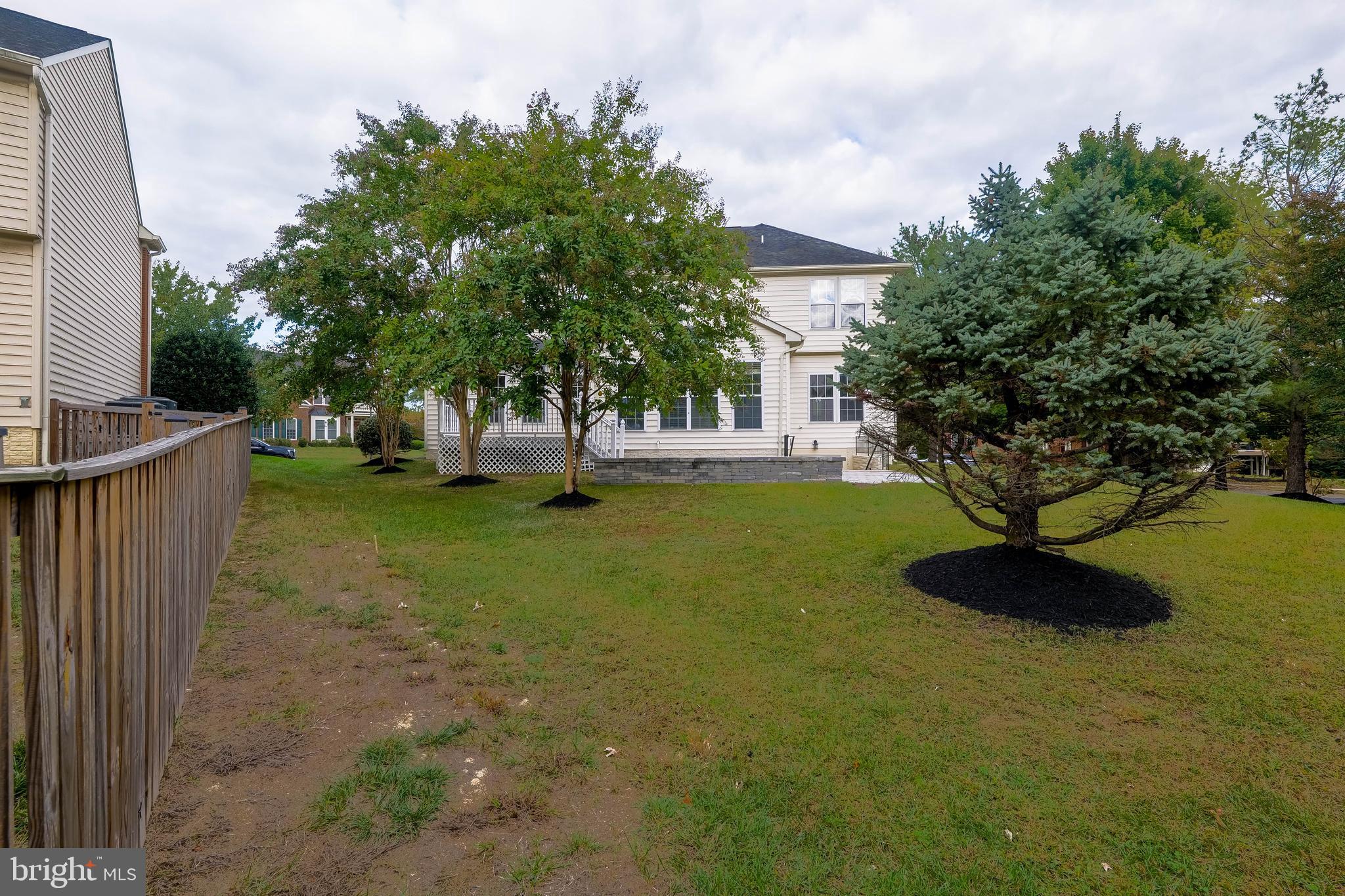 THE VILLAGES AT WELLINGTON - Residential Lease