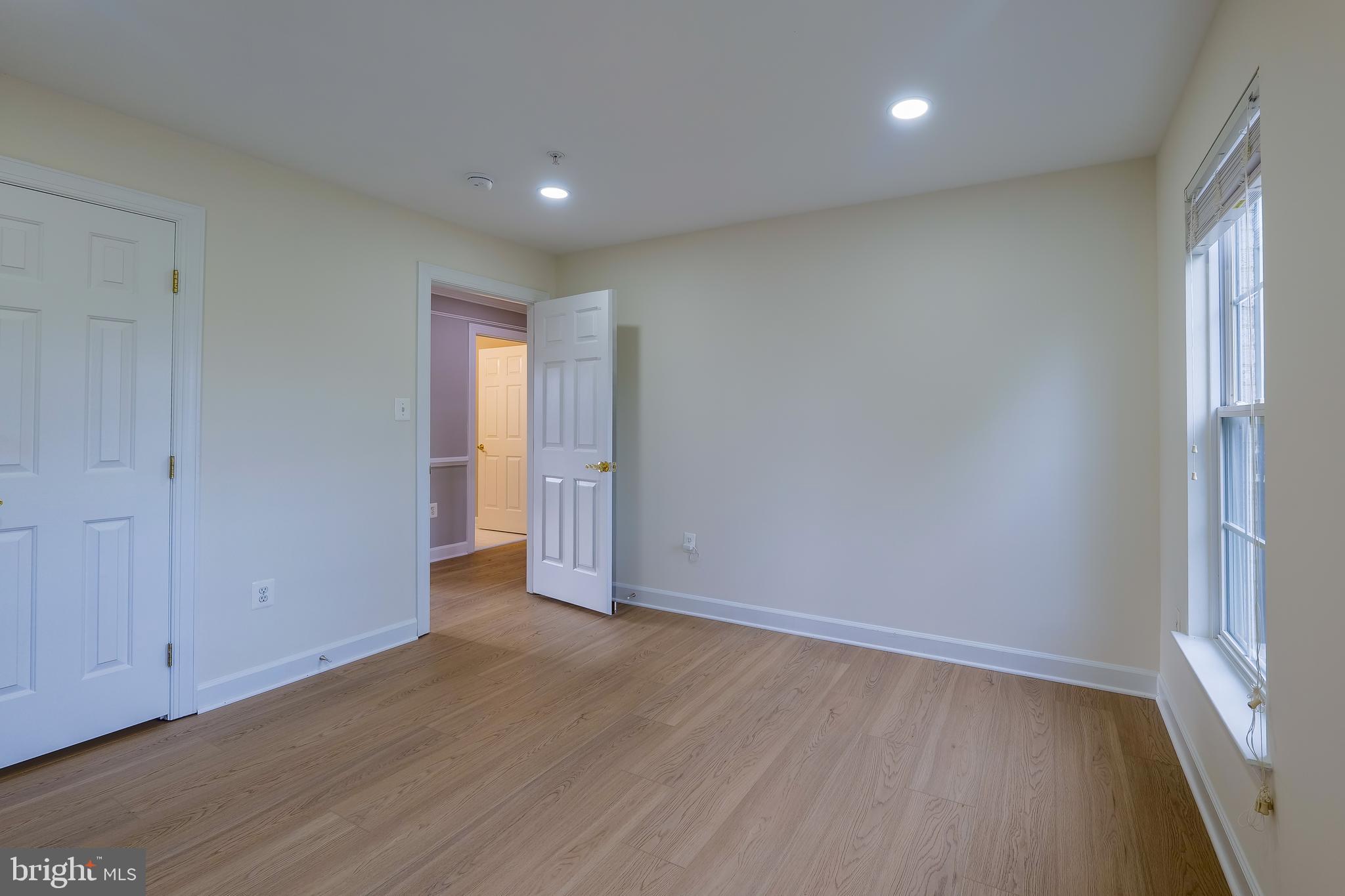 THE VILLAGES AT WELLINGTON - Residential Lease