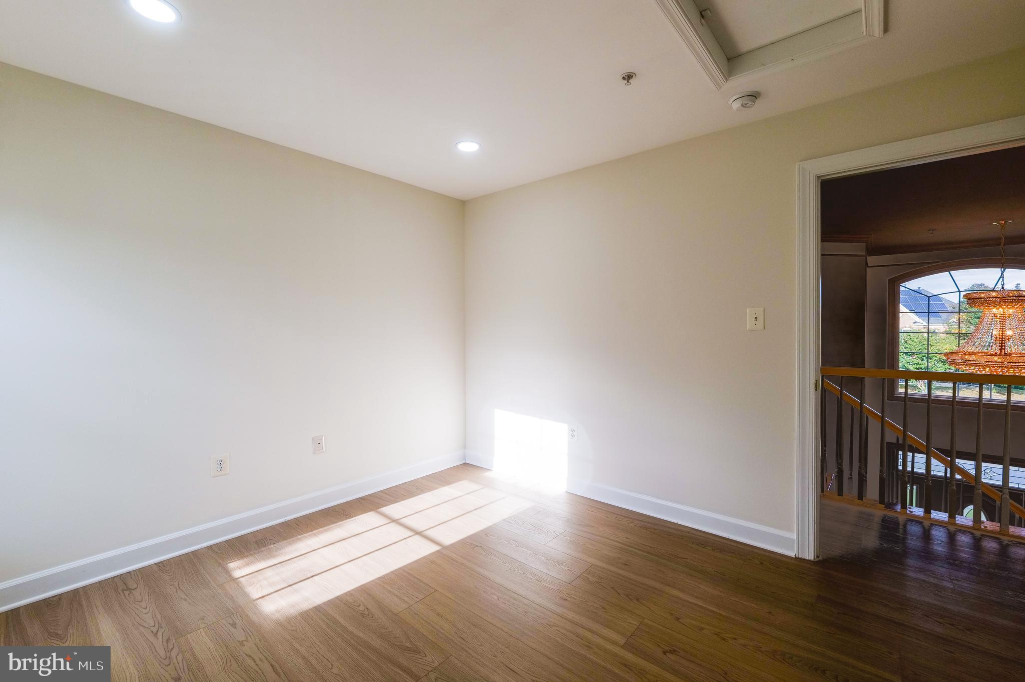 THE VILLAGES AT WELLINGTON - Residential Lease