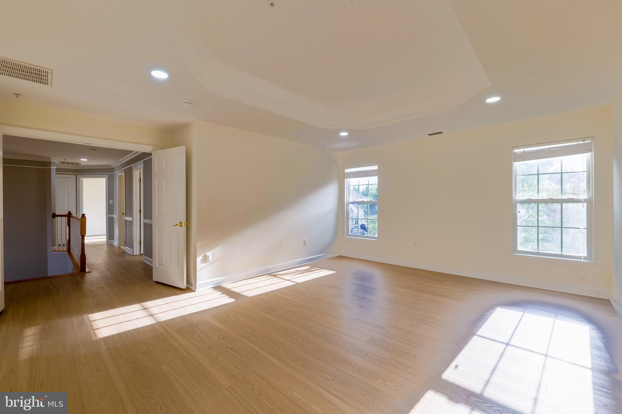 THE VILLAGES AT WELLINGTON - Residential Lease