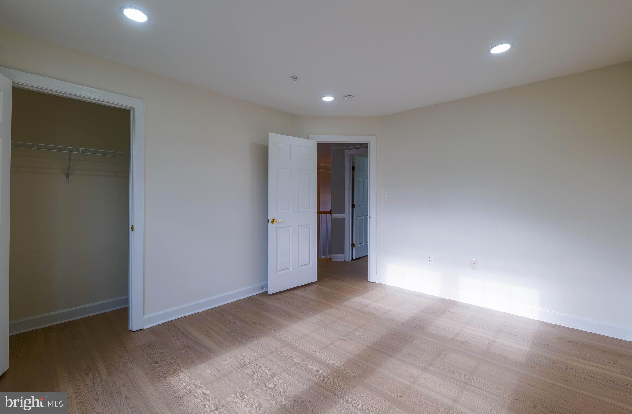 THE VILLAGES AT WELLINGTON - Residential Lease