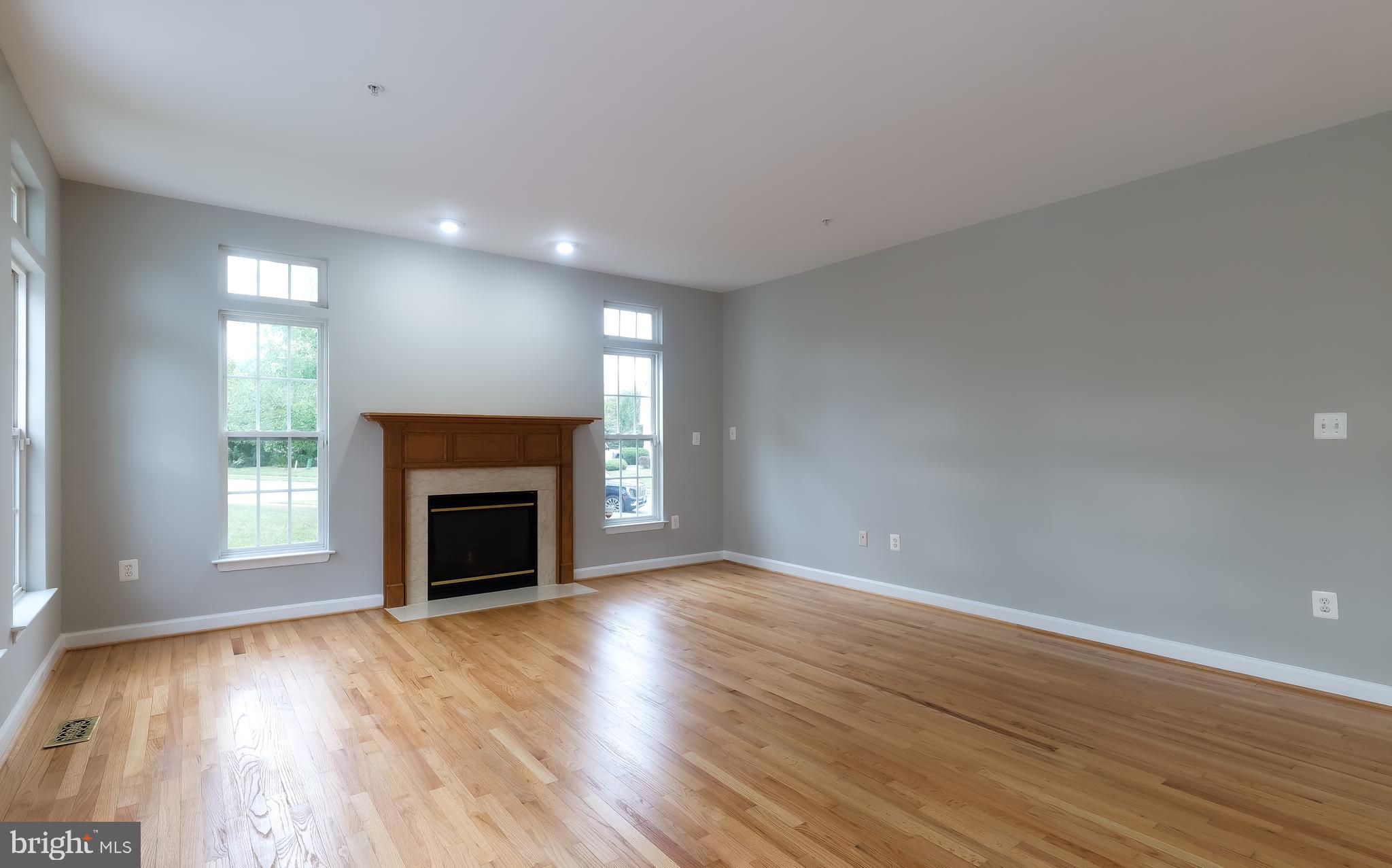 THE VILLAGES AT WELLINGTON - Residential Lease