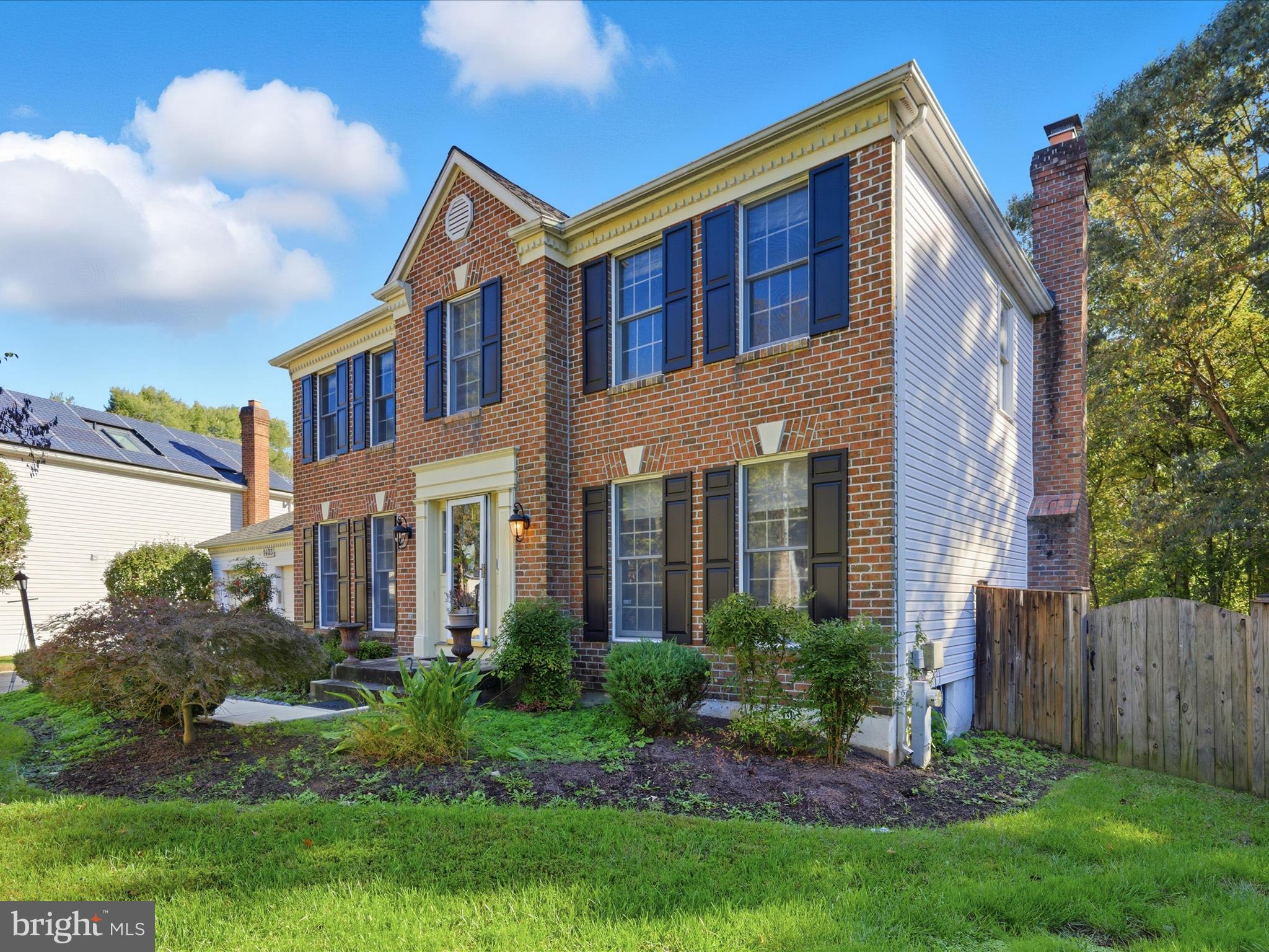 1403 PEARTREE LANE