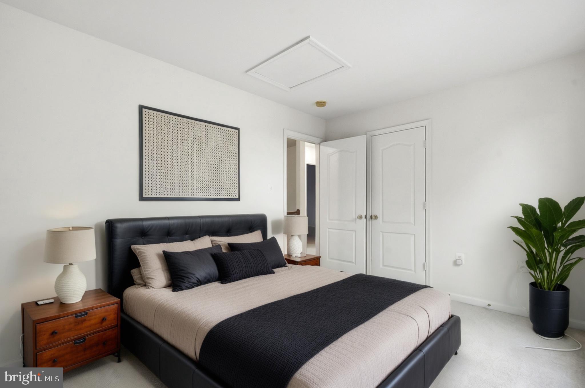 SOUTH HAMPTON SUB - Residential