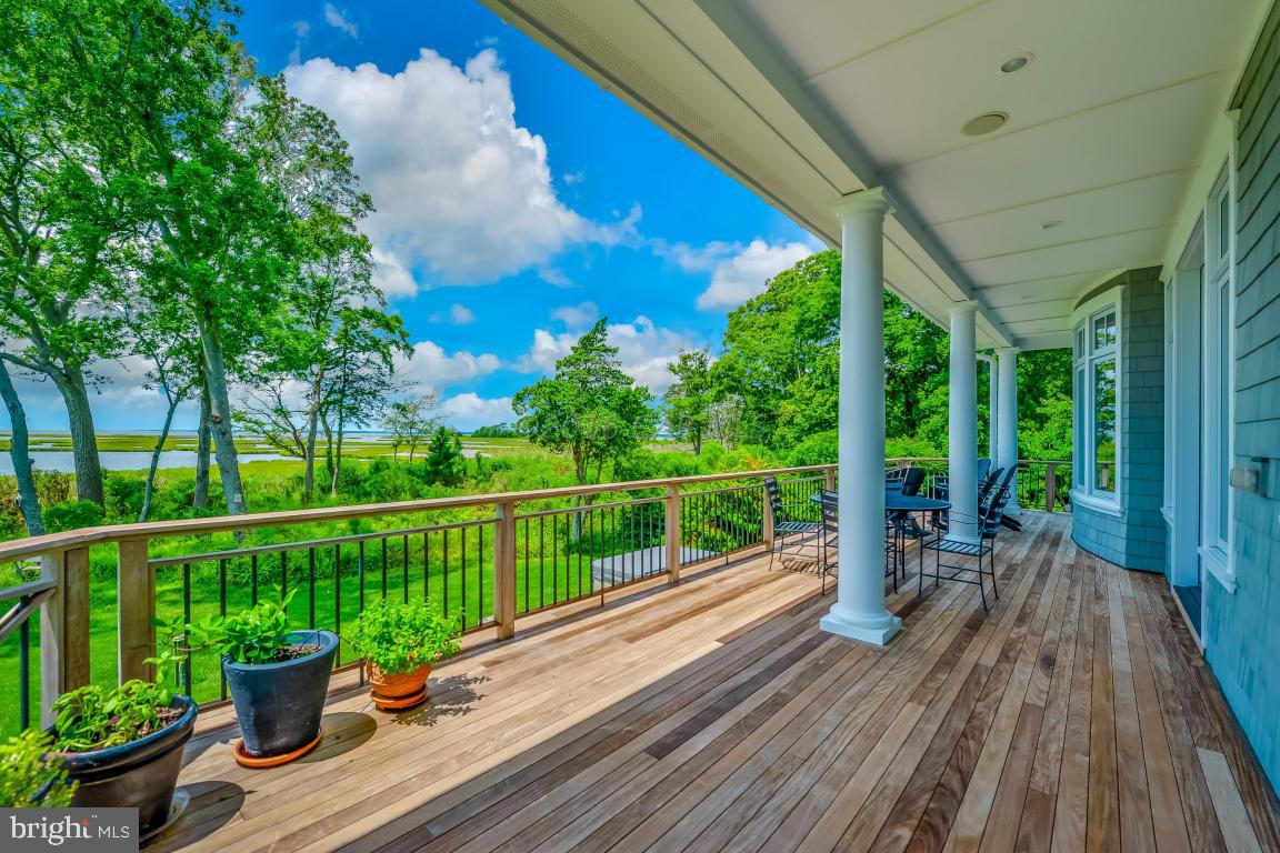 INDIAN CREEK - Residential