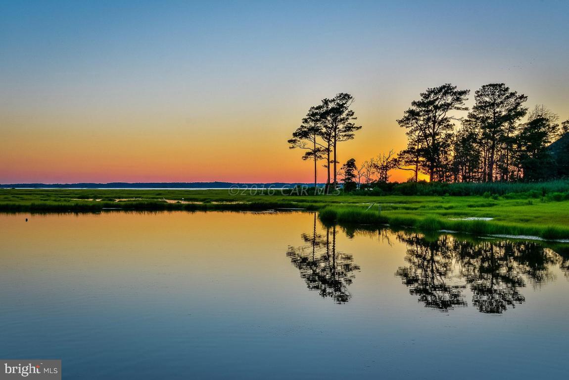 INDIAN CREEK - Residential