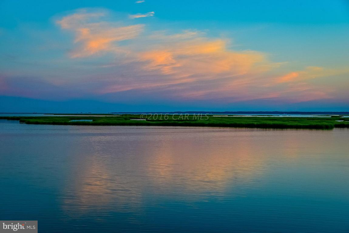 INDIAN CREEK - Residential