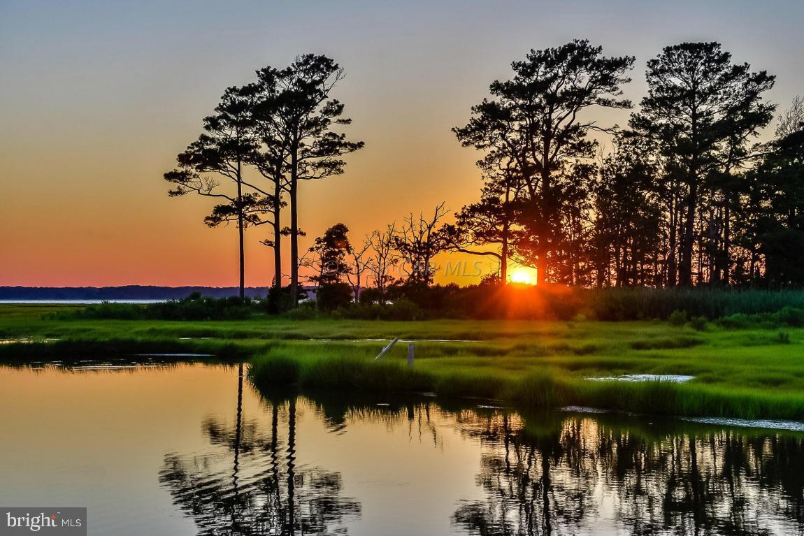 INDIAN CREEK - Residential